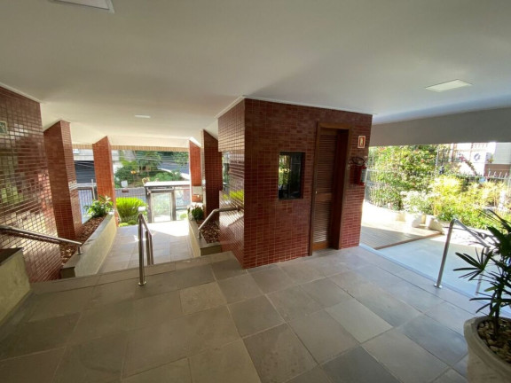 Imagem Apartamento com 3 Quartos à Venda, 242 m² em Bela Vista - Porto Alegre Imagem Apartamento com 3 Quartos à Venda, 242 m² em Bela Vista - Porto Alegre