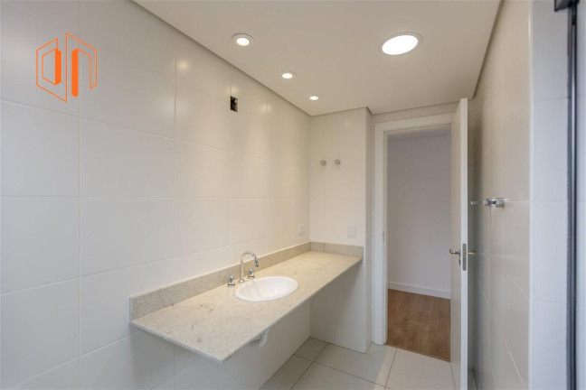 Imagem Apartamento com 3 Quartos à Venda, 141 m² em água Verde - Curitiba Imagem Apartamento com 3 Quartos à Venda, 141 m² em água Verde - Curitiba