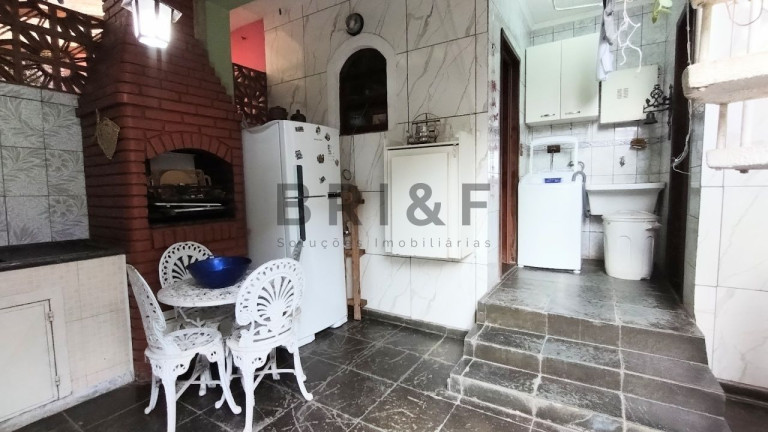 Imagem Casa com 3 Quartos à Venda, 143 m² em Jardim Jabaquara - São Paulo Imagem Casa com 3 Quartos à Venda, 143 m² em Jardim Jabaquara - São Paulo