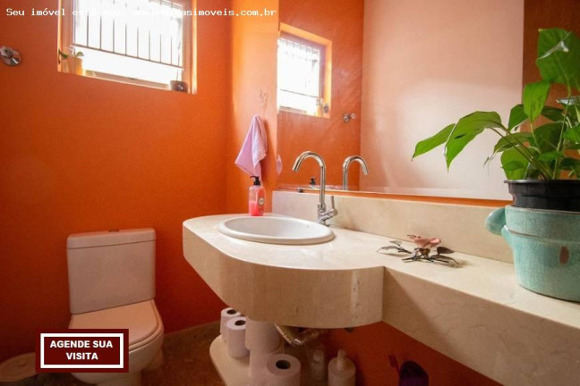 Imagem Casa com 3 Quartos à Venda, 288 m² em Interlagos - São Paulo Imagem Casa com 3 Quartos à Venda, 288 m² em Interlagos - São Paulo