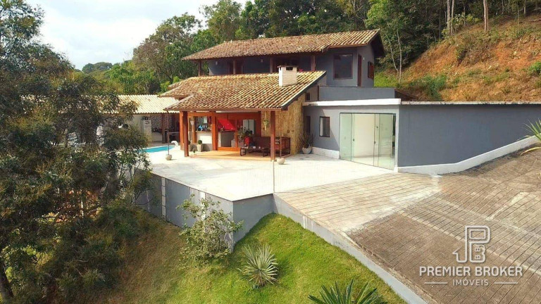 Imagem Casa com 4 Quartos à Venda, 600 m² em Quebra Frascos - Teresópolis