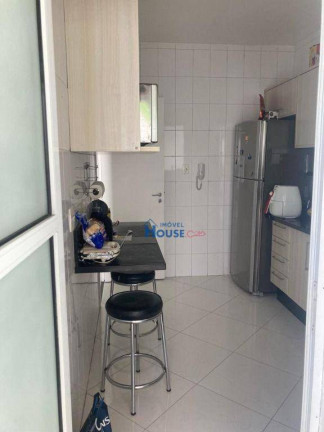 Imagem Casa com 4 Quartos à Venda, 125 m² em Granja Viana - Cotia Imagem Casa com 4 Quartos à Venda, 125 m² em Granja Viana - Cotia