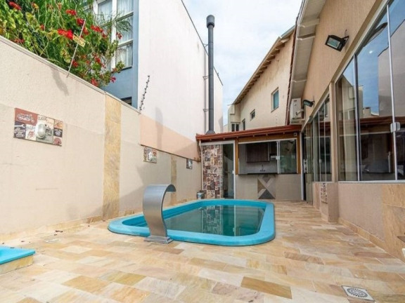 Imagem Casa com 3 Quartos à Venda, 164 m² em Ecoville - Porto Alegre Imagem Casa com 3 Quartos à Venda, 164 m² em Ecoville - Porto Alegre