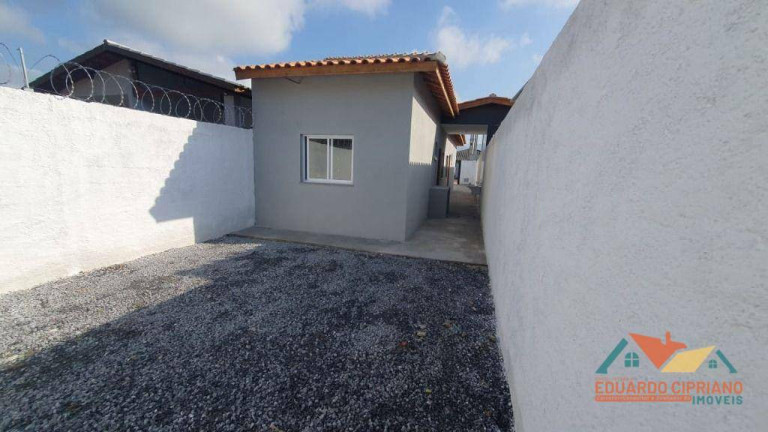 Imagem Casa com 2 Quartos à Venda, 53 m² em Balneário Dos Golfinhos - Caraguatatuba