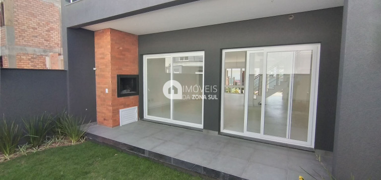 Imagem Casa com 3 Quartos à Venda, 186 m² Imagem Casa com 3 Quartos à Venda, 186 m²