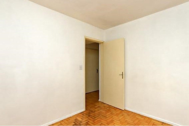 Imagem Apartamento com 1 Quarto à Venda, 42 m² em Centro Histórico - Porto Alegre Imagem Apartamento com 1 Quarto à Venda, 42 m² em Centro Histórico - Porto Alegre