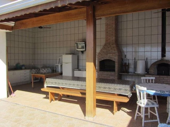 Imagem Casa com 3 Quartos à Venda, 415 m² em Alvinópolis - Atibaia Imagem Casa com 3 Quartos à Venda, 415 m² em Alvinópolis - Atibaia