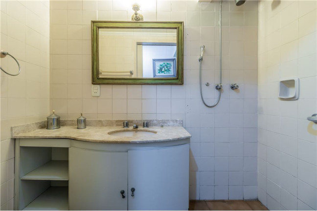 Imagem Imóvel com 4 Quartos à Venda, em Vila Clementino - São Paulo Imagem Imóvel com 4 Quartos à Venda, em Vila Clementino - São Paulo
