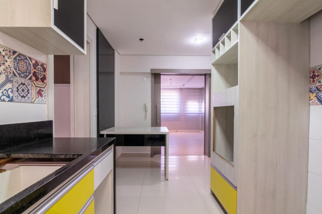 Imagem Apartamento com 3 Quartos à Venda, 122 m² em Cabral - Curitiba Imagem Apartamento com 3 Quartos à Venda, 122 m² em Cabral - Curitiba