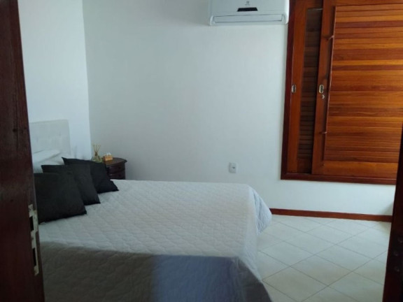 Imagem Casa com 6 Quartos à Venda ou Locação, 230 m² em Armação - Salvador Imagem Casa com 6 Quartos à Venda ou Locação, 230 m² em Armação - Salvador