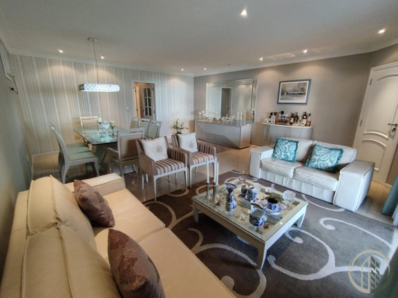 Apartamento com 3 Quartos à Venda, 214 m² em Gonzaga - Santos