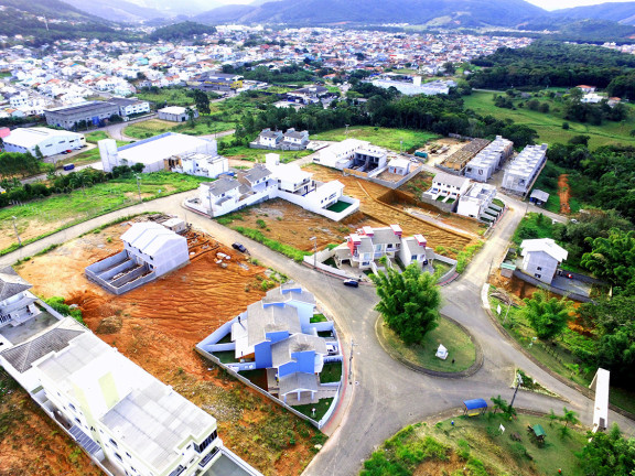 Imagem Terreno à Venda, 484 m² em Forquilhas - São José