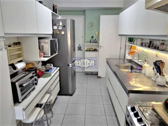 Imagem Apartamento com 3 Quartos à Venda, 110 m² em Lagoa - Rio De Janeiro Imagem Apartamento com 3 Quartos à Venda, 110 m² em Lagoa - Rio De Janeiro