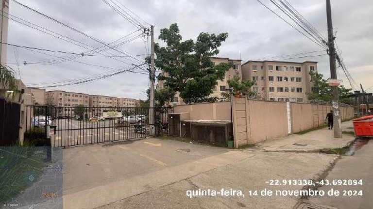 Imagem Imóvel com 2 Quartos à Venda, 39 m² em Santa Cruz - Rio De Janeiro Imagem Imóvel com 2 Quartos à Venda, 39 m² em Santa Cruz - Rio De Janeiro