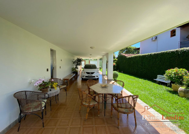 Imagem Casa com 3 Quartos à Venda, 294 m² em Ibituruna - Montes Claros