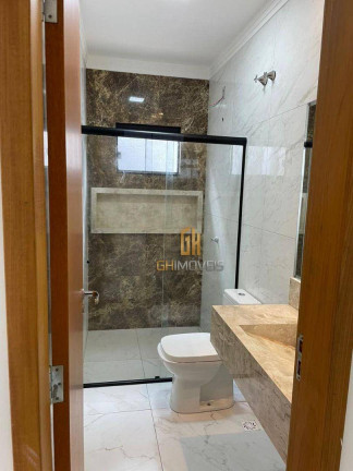 Imagem Casa com 3 Quartos à Venda, 112 m² em Moinho Dos Ventos - Goiânia Imagem Casa com 3 Quartos à Venda, 112 m² em Moinho Dos Ventos - Goiânia