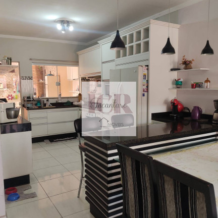 Casa com 4 Quartos à Venda, 132 m² em Jardim Residencial Villa Amato - Sorocaba