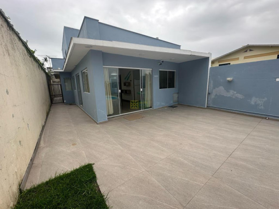 Imagem Casa com 4 Quartos para Alugar ou Temporada, 100 m² em Centro - Porto Belo Imagem Casa com 4 Quartos para Alugar ou Temporada, 100 m² em Centro - Porto Belo