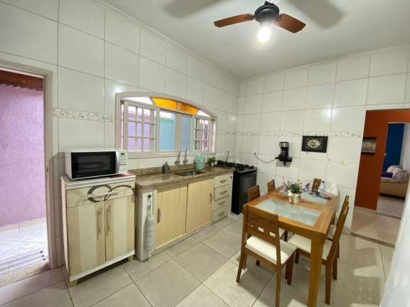 Imagem Casa com 4 Quartos à Venda, 180 m² em Guilhermina - Praia Grande Imagem Casa com 4 Quartos à Venda, 180 m² em Guilhermina - Praia Grande
