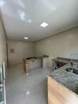 Imagem Casa com 4 Quartos à Venda, 293 m² em Centro - Manaus Imagem Casa com 4 Quartos à Venda, 293 m² em Centro - Manaus