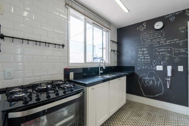 Imagem Casa de Condomínio com 3 Quartos à Venda, 126 m² em Jardim Monte Kemel - São Paulo