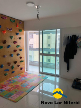 Imagem Apartamento com 4 Quartos à Venda, 159 m² em Icaraí - Niterói Imagem Apartamento com 4 Quartos à Venda, 159 m² em Icaraí - Niterói