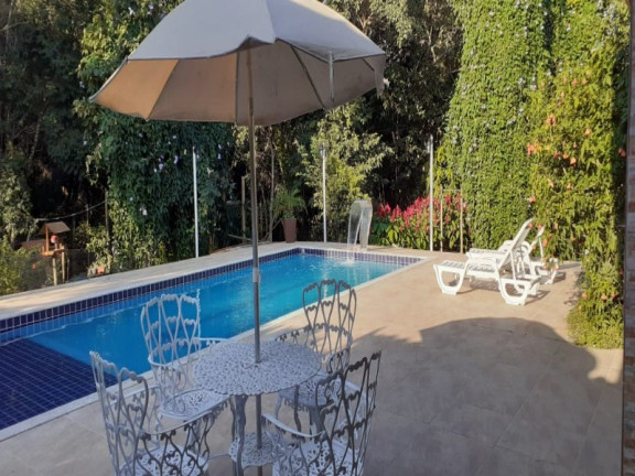 Imagem Imóvel com 5 Quartos à Venda, 2.500 m² em Vila Ipê Amarelo - Contagem Imagem Imóvel com 5 Quartos à Venda, 2.500 m² em Vila Ipê Amarelo - Contagem