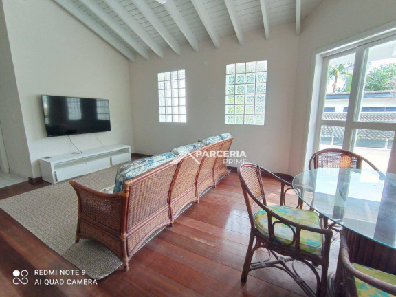 Imagem Casa com 6 Quartos à Venda, 400 m² em Riviera Módulo 3 - Bertioga Imagem Casa com 6 Quartos à Venda, 400 m² em Riviera Módulo 3 - Bertioga