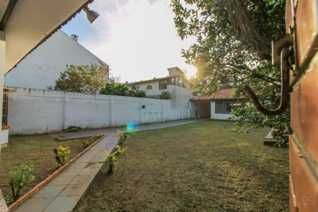 Imagem Imóvel com 3 Quartos à Venda, em Ipanema - Porto Alegre Imagem Imóvel com 3 Quartos à Venda, em Ipanema - Porto Alegre