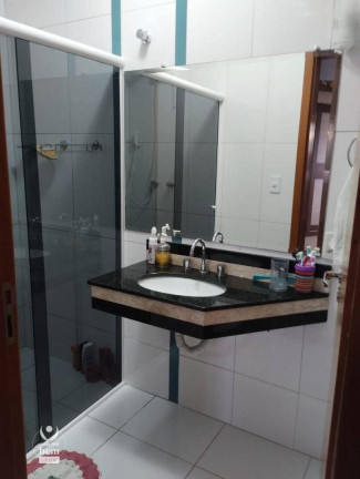 Imagem Sobrado com 3 Quartos à Venda, 94 m² em Uberaba - Curitiba Imagem Sobrado com 3 Quartos à Venda, 94 m² em Uberaba - Curitiba