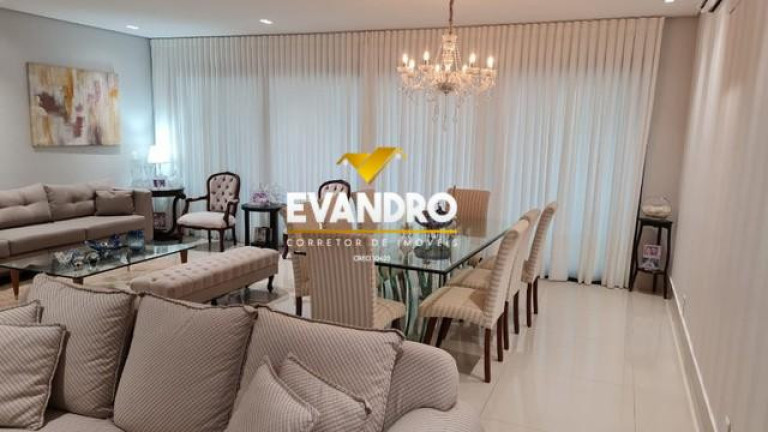 Imagem Apartamento com 4 Quartos à Venda, 247 m² em Duque De Caxias - Cuiabá Imagem Apartamento com 4 Quartos à Venda, 247 m² em Duque De Caxias - Cuiabá