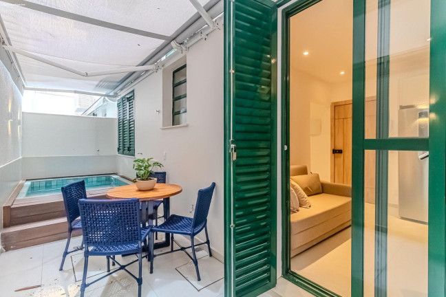 Imagem Apartamento com 1 Quarto à Venda, 49 m² em Copacabana - Rio De Janeiro