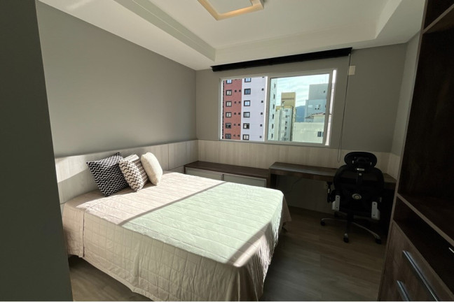 Imagem Imóvel com 3 Quartos à Venda, 163 m² em Centro - Balneário Camboriú Imagem Imóvel com 3 Quartos à Venda, 163 m² em Centro - Balneário Camboriú