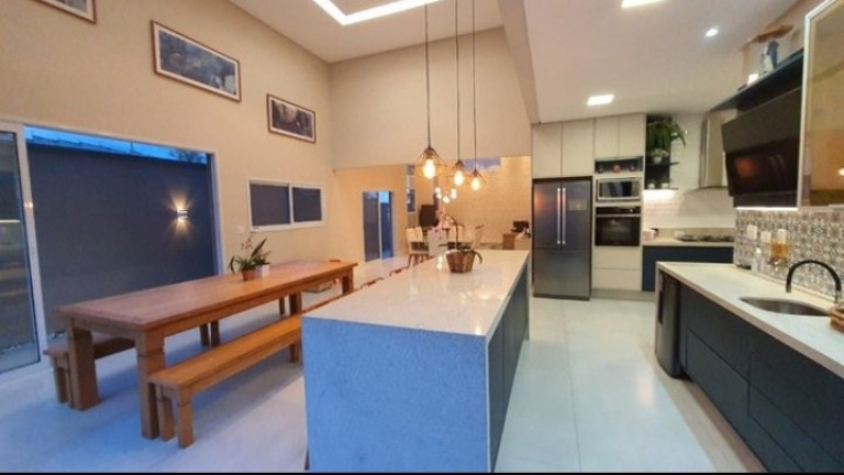 Imagem Casa com 3 Quartos à Venda, 200 m² em Recanto Dos Eucaliptos - São José Dos Campos Imagem Casa com 3 Quartos à Venda, 200 m² em Recanto Dos Eucaliptos - São José Dos Campos