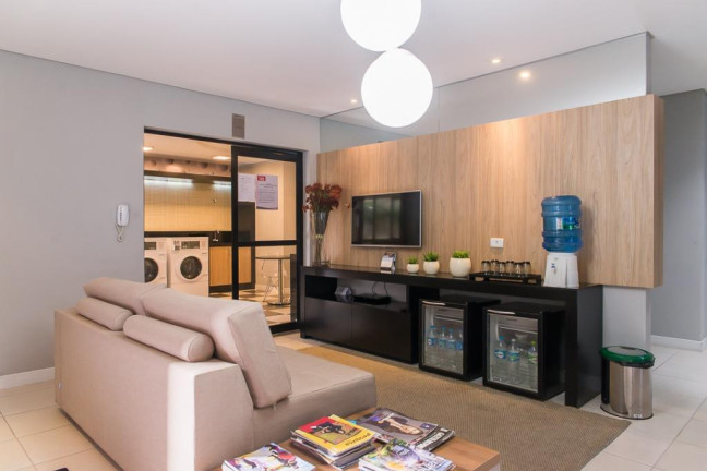 Imagem Studio com 1 Quarto à Venda, 32 m² em Cristo Rei - Curitiba Imagem Studio com 1 Quarto à Venda, 32 m² em Cristo Rei - Curitiba