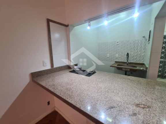 Imagem Apartamento com 1 Quarto à Venda, 35 m² em Copacabana - Rio De Janeiro Imagem Apartamento com 1 Quarto à Venda, 35 m² em Copacabana - Rio De Janeiro