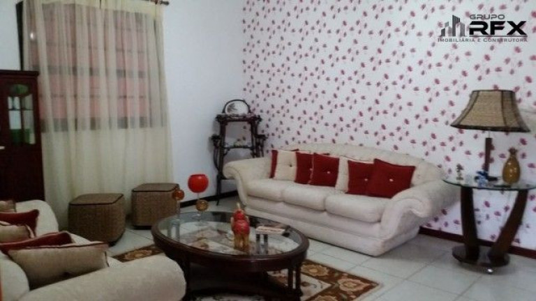 Imagem Casa com 3 Quartos à Venda, 525 m² em Maria Paula - Niterói