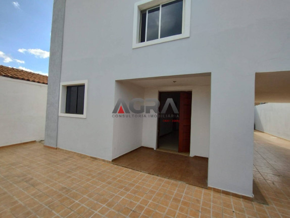 Imagem Casa com 4 Quartos à Venda, 200 m² em Brasil - Vitória Da Conquista Imagem Casa com 4 Quartos à Venda, 200 m² em Brasil - Vitória Da Conquista