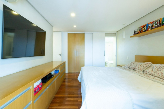 Imagem Imóvel com 4 Quartos à Venda, 210 m² em Vila Andrade - São Paulo Imagem Imóvel com 4 Quartos à Venda, 210 m² em Vila Andrade - São Paulo
