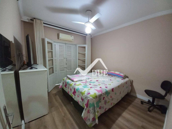 Imagem Apartamento com 2 Quartos à Venda, 70 m² em Boqueirão - Santos