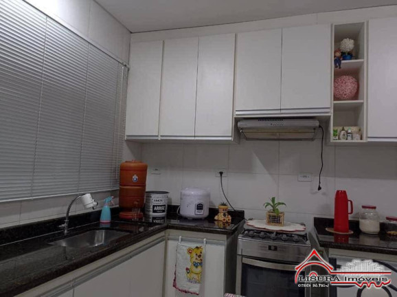 Imagem Casa com 3 Quartos à Venda, 110 m² em Centro - Jacareí Imagem Casa com 3 Quartos à Venda, 110 m² em Centro - Jacareí
