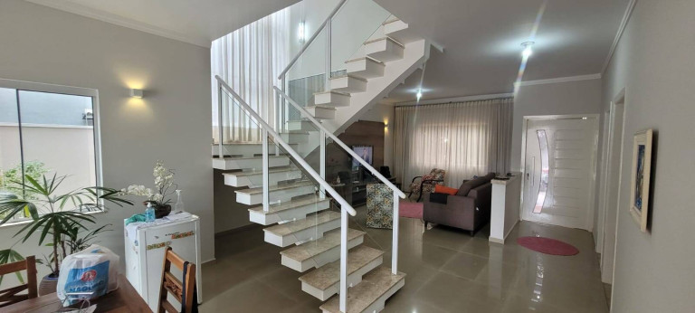 Imagem Casa com 3 Quartos à Venda, 300 m² em Loteamento Residencial Campos Do Conde Ii - Tremembé Imagem Casa com 3 Quartos à Venda, 300 m² em Loteamento Residencial Campos Do Conde Ii - Tremembé