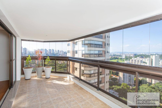 Imagem Apartamento com 3 Quartos à Venda, 244 m² em Panamby - São Paulo