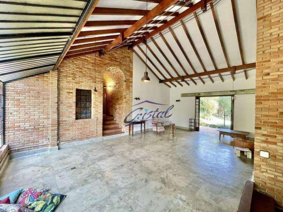 Imagem Casa com 3 Quartos à Venda, 450 m² em Granja Viana - Carapicuíba Imagem Casa com 3 Quartos à Venda, 450 m² em Granja Viana - Carapicuíba