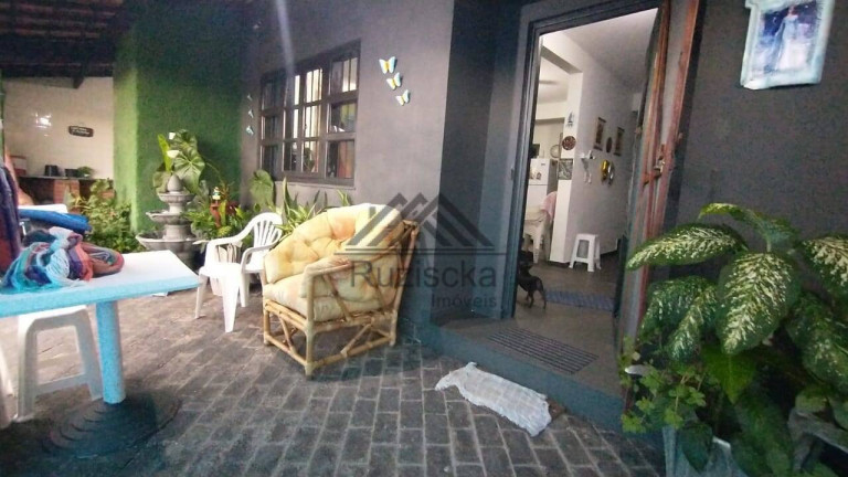 Imagem Casa com 4 Quartos à Venda, 509 m² em Jardim São Fernando - Itanhaém Imagem Casa com 4 Quartos à Venda, 509 m² em Jardim São Fernando - Itanhaém