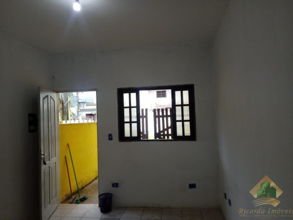 Imagem Casa com 4 Quartos à Venda, 225 m² em Estufa Ii - Ubatuba