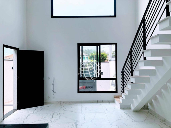 Imagem Casa com 2 Quartos à Venda, 130 m² em Vila Petrópolis - Atibaia Imagem Casa com 2 Quartos à Venda, 130 m² em Vila Petrópolis - Atibaia