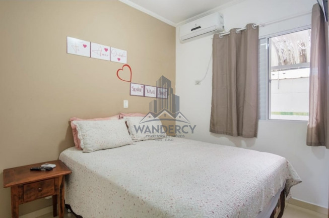 Imagem Apartamento com 2 Quartos à Venda, 62 m² em Itaguá - Ubatuba