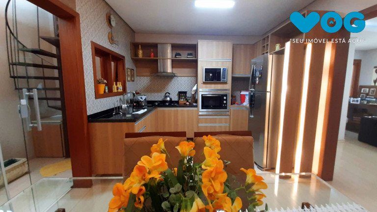 Imagem Casa com 4 Quartos à Venda, 397 m² em Sarandi - Porto Alegre Imagem Casa com 4 Quartos à Venda, 397 m² em Sarandi - Porto Alegre