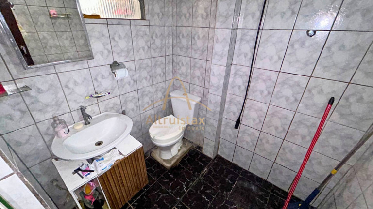 Imagem Casa com 3 Quartos à Venda, 270 m² em Presidente Altino - Osasco Imagem Casa com 3 Quartos à Venda, 270 m² em Presidente Altino - Osasco